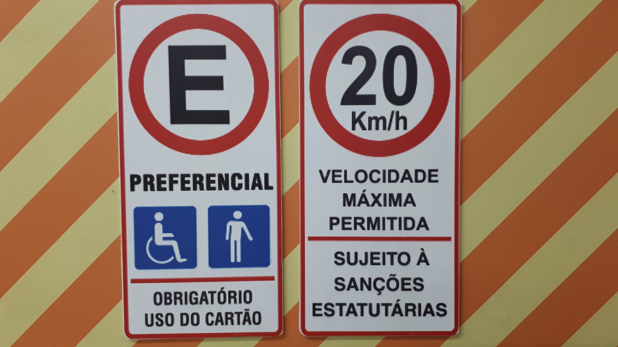 placa de estacionamento